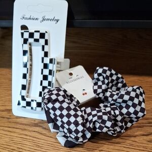 Checkered Hair Accessories Set